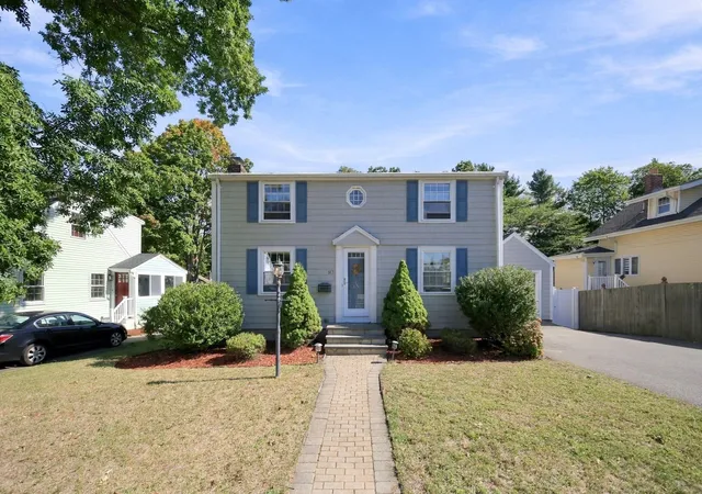 Photo 2 of Sale Pending at 147 Elmlawn Rd, Braintree, MA 02184 | MLS# 73579441 | Listing updated on 2026-10-08