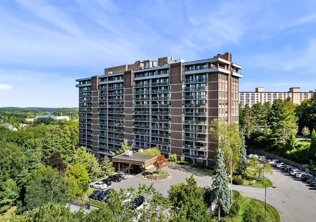 Photo 2 of Sale Pending at 40 Village Rd #1608, Middleton, MA 01949 | MLS# 73573510 | Listing updated on 2026-09-23
