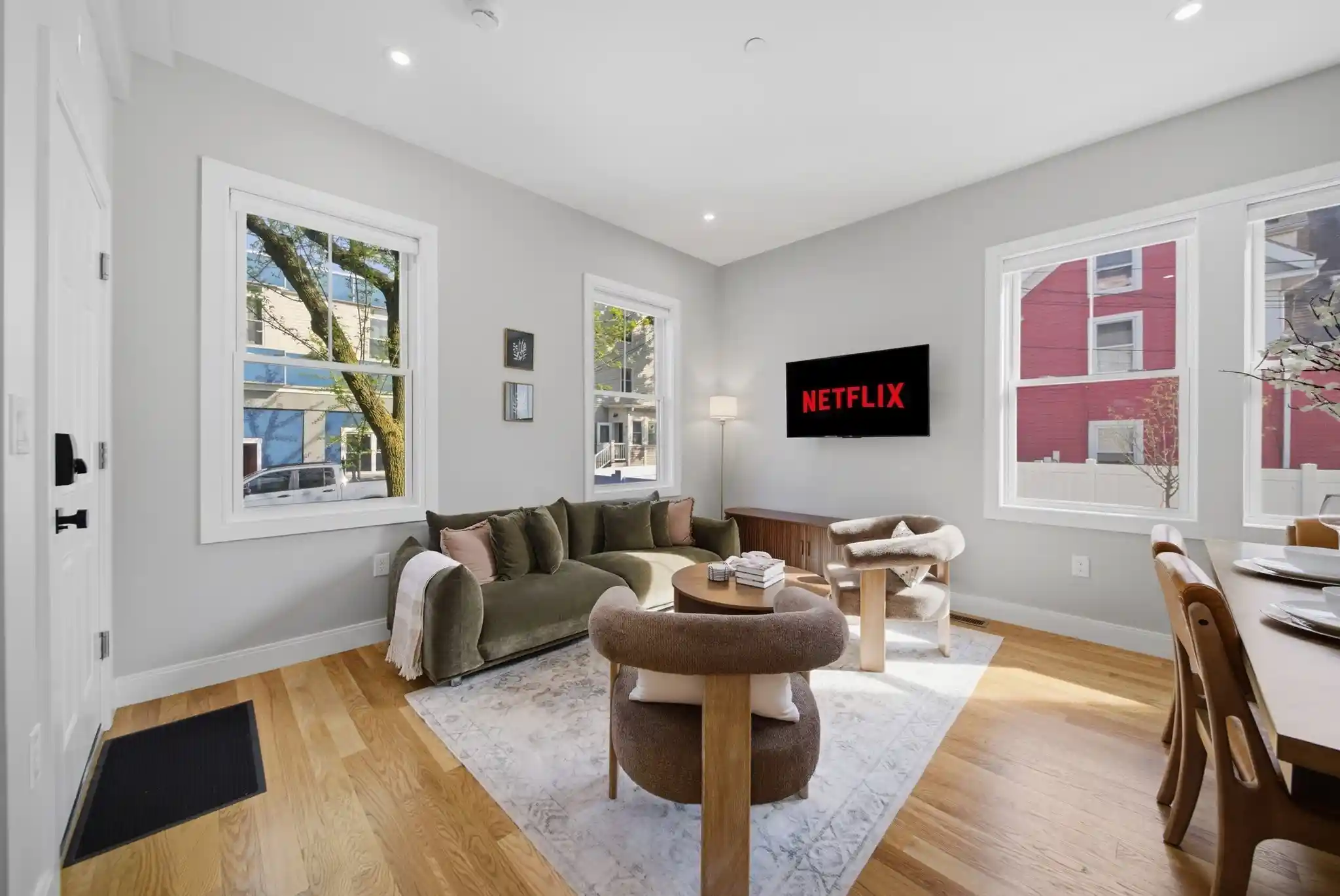 Listing Photo 2 - Condo for sale in 174 Walnut St located at 174 Walnut St, Somerville, MA 02145 - Unit 174 Walnut St
