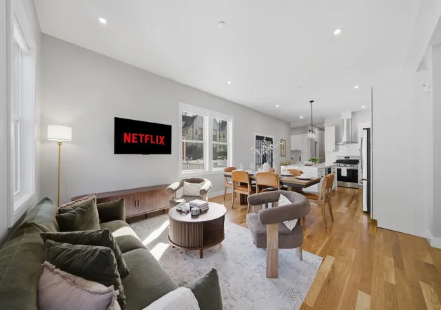 Listing Photo 3 - Condo for sale in building located at 174 Walnut St, Somerville, MA 02145 - Unit #1