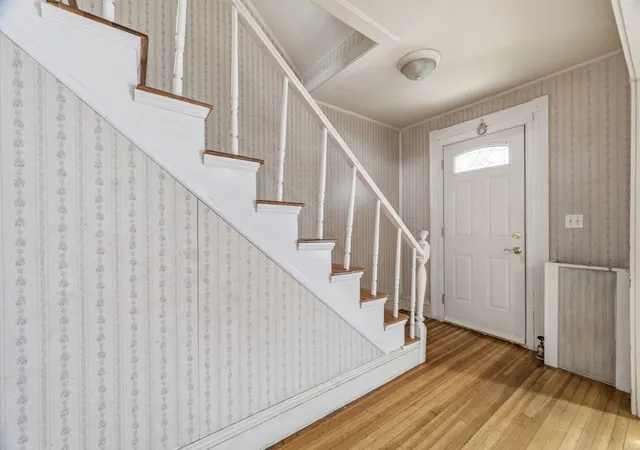 Photo 4 of Single family home for sale at 27 Houston Pl, Lynn, MA 01905 | MLS# 73575953 | Listing updated on 2026-09-18