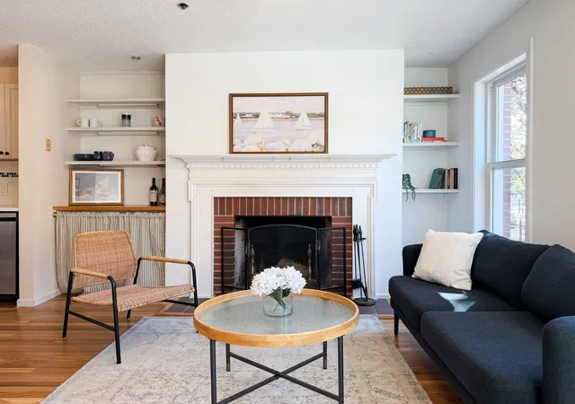 Photo 3 of Condo for sale at 17 Main St #17, Charlestown, MA 02129 | MLS# 73574831 | Listing updated on 2026-09-13