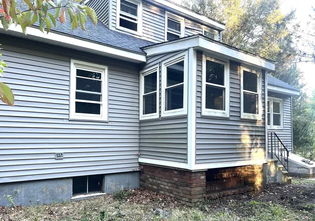 Photo 3 of Single family home for sale at 831 Providence Rd, Whitinsville, MA 01588 | MLS# 73577089 | Listing updated on 2026-10-03