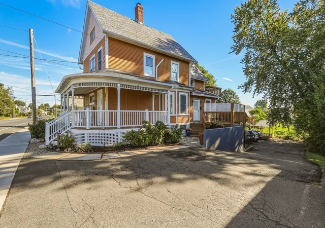 Photo 3 of Single family home for sale at 239 Bridge St, Northampton, MA 01060 | MLS# 73583225 | Listing updated on 2026-10-03