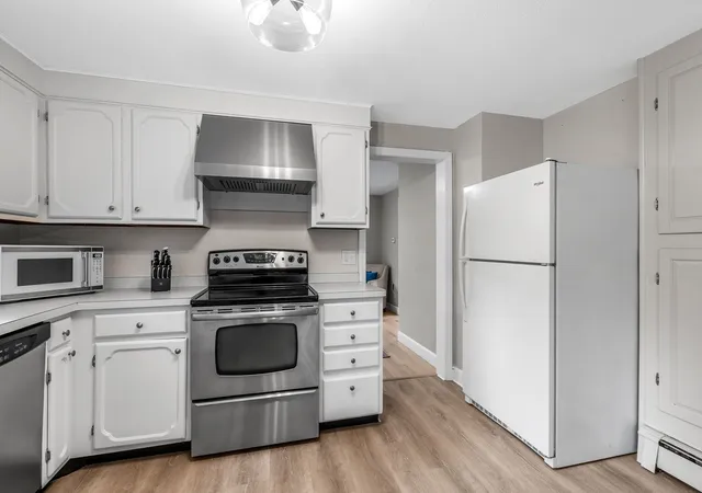 Photo 3 of Single family home for sale at 26 Old Coach Rd, Cohasset, MA 02025 | MLS# 73575438 | Listing updated on 2026-09-14