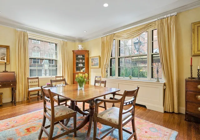 Listing Photo 4 - Condo for sale in building located at 101 Chestnut St, Boston, MA 02108 - Unit #E