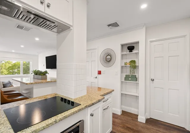 Photo 3 of Condo for sale at 35 Des Moines Rd #310, Quincy, MA 02169 | MLS# 73581583 | Listing updated on 2026-10-10