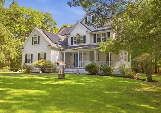 Photo 2 of Single family home for sale at 6 Buddys Xing, East Freetown, MA 02717 | MLS# 73582570 | Listing updated on 2026-09-29