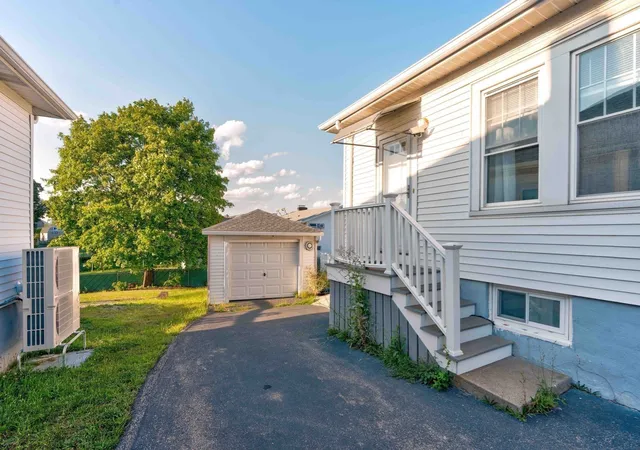 Photo 3 of Single family home for sale at 334 Sea St, Quincy, MA 02169 | MLS# 73577409 | Listing updated on 2026-10-16