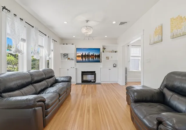 Photo 3 of Single family home for sale at 334 Sea St, Quincy, MA 02169 | MLS# 73577409 | Listing updated on 2026-10-16