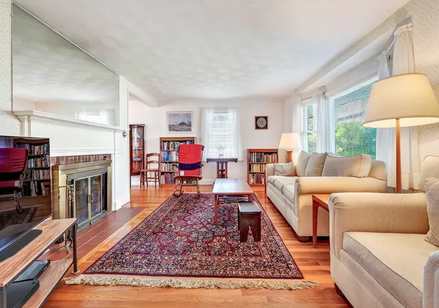 Photo 4 of Single family home for sale at 219 Laurel St, Melrose, MA 02176 | MLS# 73580998 | Listing updated on 2026-10-26