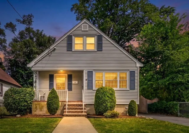 Photo 3 of Single family home for sale at 14 Centre Ln, West Roxbury, MA 02132 | MLS# 73571931 | Listing updated on 2026-10-05