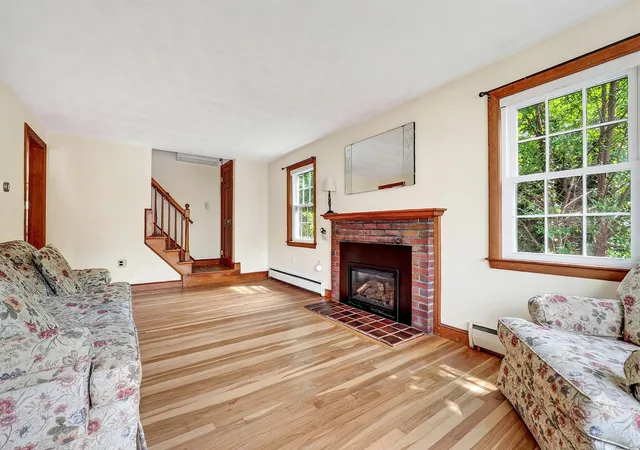 Photo 4 of Single family home for sale at 14 Centre Ln, West Roxbury, MA 02132 | MLS# 73571931 | Listing updated on 2026-10-05