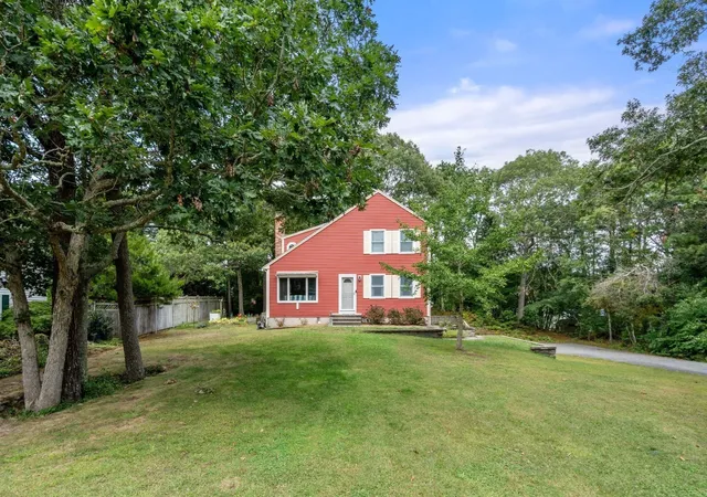 Photo 2 of Single family home for sale at 12 Eldridge St Ext, Buzzards Bay, MA 02532 | MLS# 73582223 | Listing updated on 2026-10-15