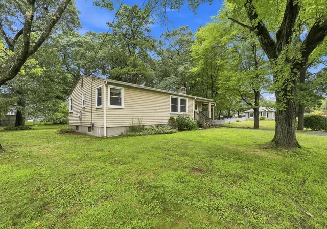 Photo 3 of Single family home for sale at 36 Silver Lake Dr, Agawam, MA 01001 | MLS# 73575506 | Listing updated on 2026-09-14