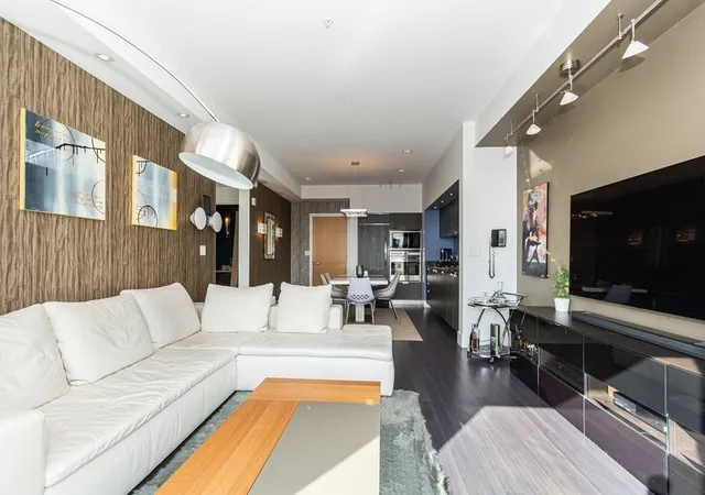 Photo 4 of Condo for sale at 110 Stuart St #18A, Boston, MA 02116 | MLS# 73589474 | Listing updated on 2026-10-12