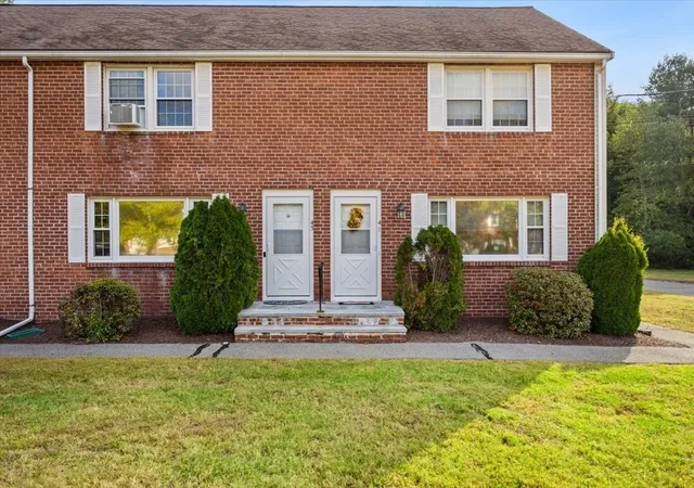 Photo 2 of Condo for sale at 43 Willow Ridge Dr #43, Bridgewater, MA 02324 | MLS# 73589329 | Listing updated on 2026-10-28