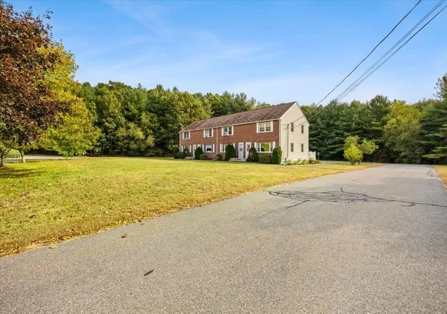 Photo 4 of Condo for sale at 43 Willow Ridge Dr #43, Bridgewater, MA 02324 | MLS# 73589329 | Listing updated on 2026-10-28