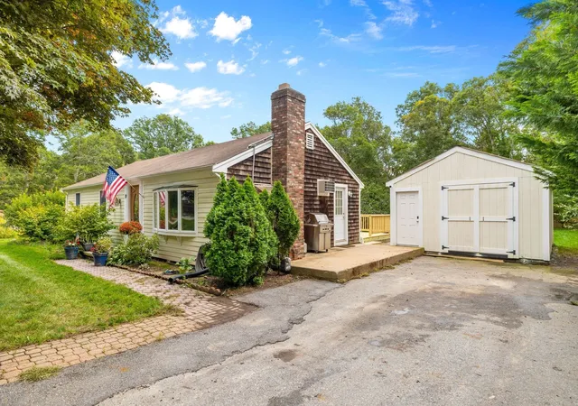 Photo 2 of Sale Pending at 19 Essex Rd, Mashpee, MA 02649 | MLS# 73576617 | Listing updated on 2026-10-08
