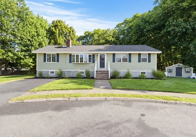 Photo 1 of Single family home for sale at 31 Columbus Rd, Woburn, MA 01801 | MLS# 73576063 | Listing updated on 2026-09-15