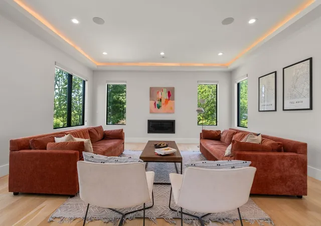 Photo 4 of Single family home for sale at 20 Peach Tree Ln, Newton Center, MA 02459 | MLS# 73575532 | Listing updated on 2026-09-14