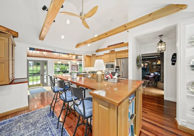 Photo 4 of Sale Pending at 781 Ferry St, Marshfield, MA 02050 | MLS# 73570535 | Listing updated on 2026-09-28