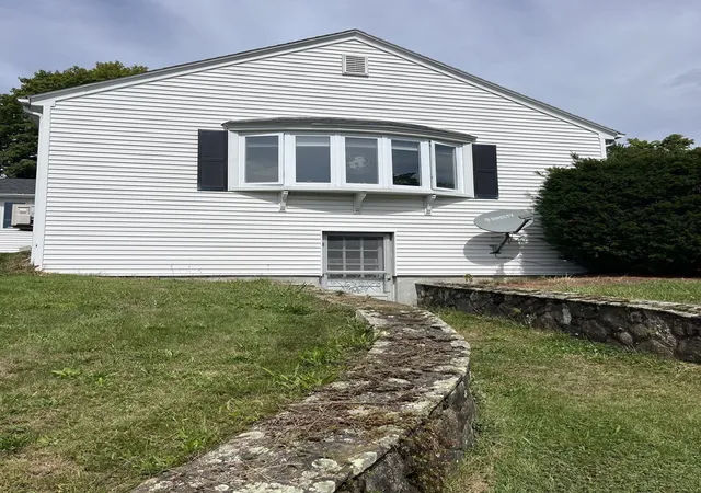 Photo 3 of Sale Pending at 18 Crown St, Spencer, MA 01562 | MLS# 73570222 | Listing updated on 2026-09-30