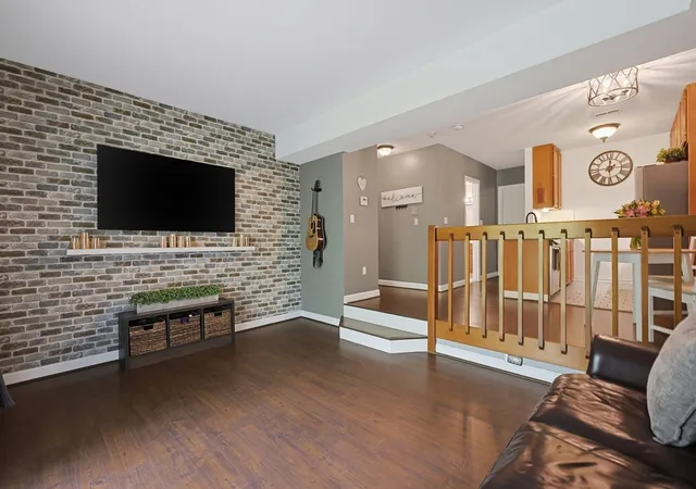 Photo 3 of Sale Pending at 117 Tall Oaks Dr #G, South Weymouth, MA 02190 | MLS# 73570948 | Listing updated on 2026-09-29