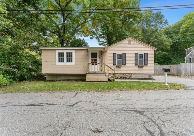 Photo 2 of Single family home for sale at 11 Wheelock Rd, Shrewsbury, MA 01545 | MLS# 73587976 | Listing updated on 2026-10-15