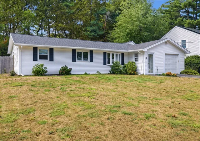 Photo 2 of Sale Pending at 7 Philip Rd, Framingham, MA 01701 | MLS# 73575325 | Listing updated on 2026-10-09