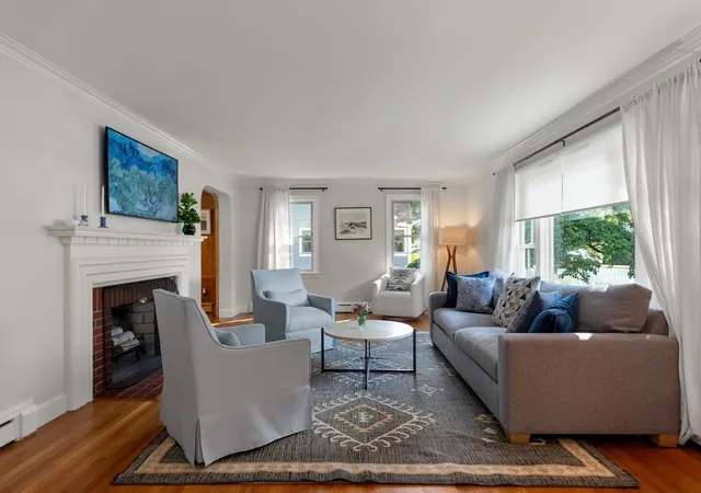 Photo 3 of Sale Pending at 253 Pond St, Winchester, MA 01890 | MLS# 73574477 | Listing updated on 2026-09-28