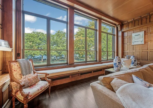 Condo for sale at 414 Beacon St #Parlor, Boston, MA 02115 | MLS# 73587882