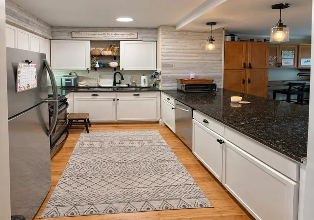 Listing Photo 5 - Condo for sale in building located at 700 2nd St, Fall River, MA 02721 - Unit #104