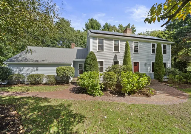 Photo 1 of Sale Pending at 6 Seminole Rd, Canton, MA 02021 | MLS# 73585377 | Listing updated on 2026-10-16