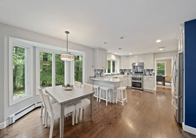 Photo 3 of Sale Pending at 6 Seminole Rd, Canton, MA 02021 | MLS# 73585377 | Listing updated on 2026-10-16