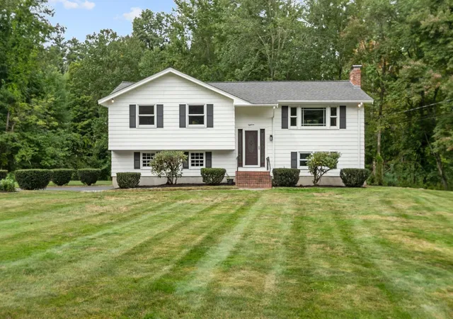 Photo 1 of Sale Pending at 18 Cowdrey Ln, Acton, MA 01720 | MLS# 73575619 | Listing updated on 2026-09-23