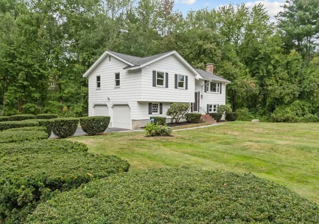 Photo 2 of Sale Pending at 18 Cowdrey Ln, Acton, MA 01720 | MLS# 73575619 | Listing updated on 2026-09-23