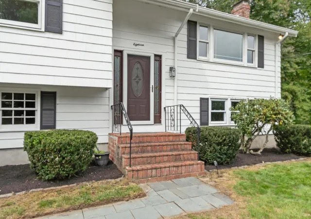 Photo 3 of Sale Pending at 18 Cowdrey Ln, Acton, MA 01720 | MLS# 73575619 | Listing updated on 2026-09-23