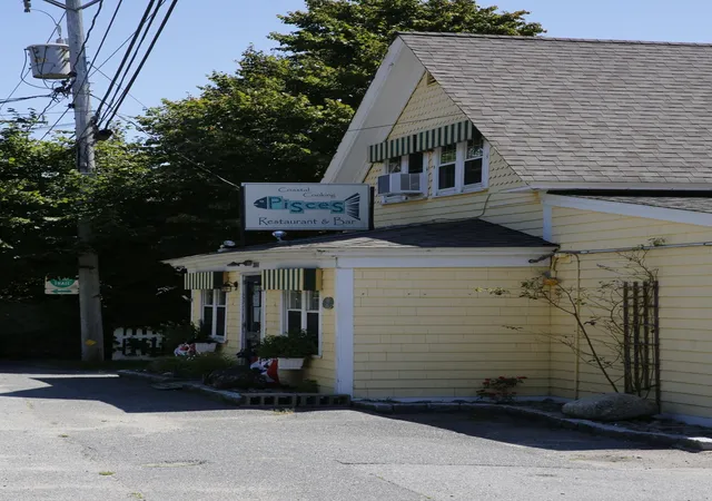 Photo 2 of Single family home for sale at 2653 Main St, South Chatham, MA 02659 | MLS# 73583268 | Listing updated on 2026-10-02