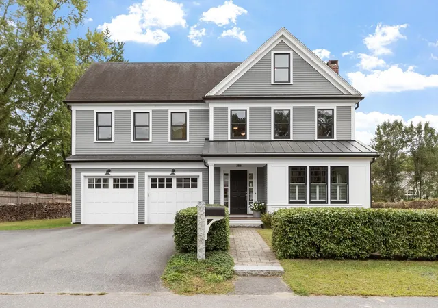 Photo 1 of Single family home for sale at 284 Elsinore St, Concord, MA 01742 | MLS# 73575213 | Listing updated on 2026-09-14
