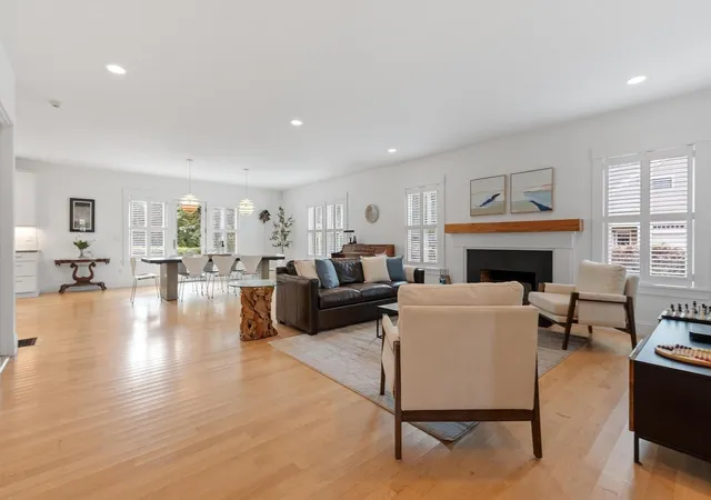Photo 3 of Single family home for sale at 284 Elsinore St, Concord, MA 01742 | MLS# 73575213 | Listing updated on 2026-09-19