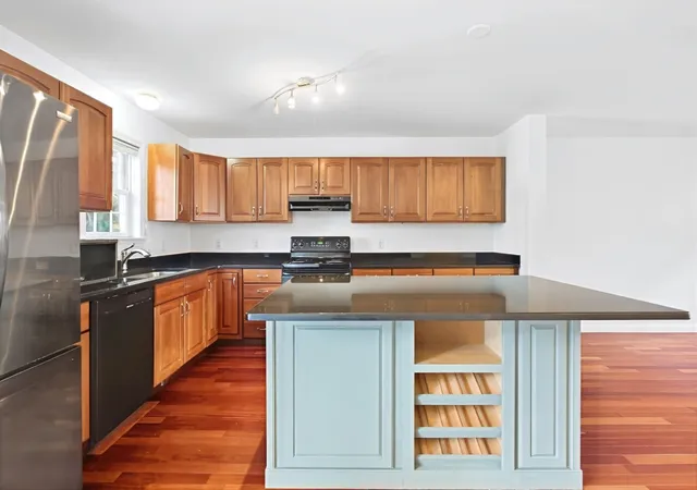 Photo 3 of Single family home for sale at 174 Everett St, East Boston, MA 02128 | MLS# 73585343 | Listing updated on 2026-10-05