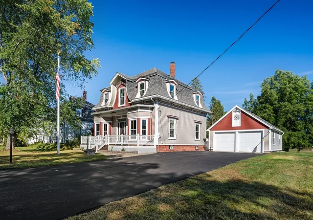 Photo 3 of Single family home for sale at 181 Main, Kingston, NH 03848 | MLS# 73582739 | Listing updated on 2026-10-12
