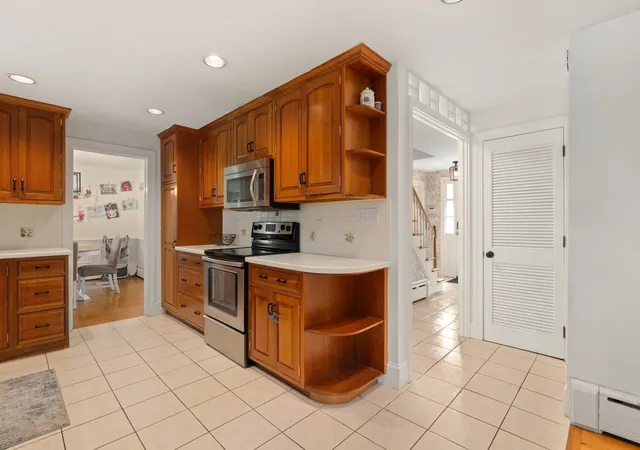 Photo 3 of Sale Pending at 53 Eleanor St, North Dartmouth, MA 02747 | MLS# 73575333 | Listing updated on 2026-10-01