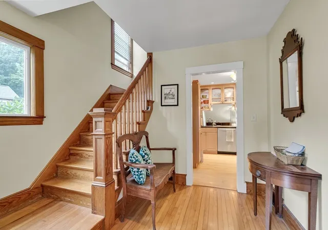 Photo 3 of Single family home for sale at 10 Vernon St, Maynard, MA 01754 | MLS# 73568875 | Listing updated on 2026-10-03