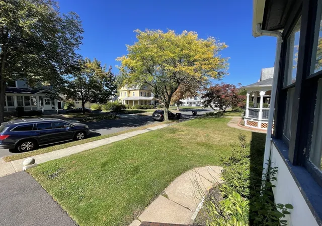 Listing Photo 5 - Condo for sale in building located at 80-82 Nonotuck St, Holyoke, MA 01040
