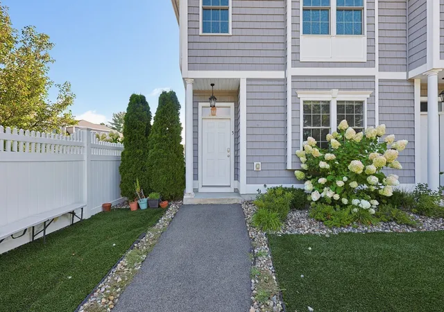 Photo 3 of Sale Pending at 5 Jerome Rd #5, Tewksbury, MA 01876 | MLS# 73572855 | Listing updated on 2026-10-03