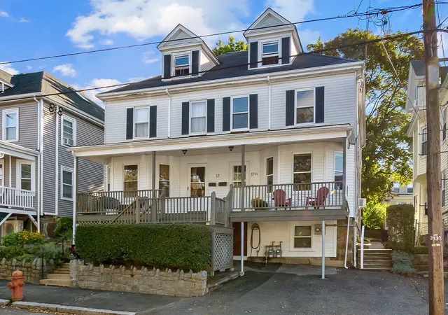 Listing Photo 1 - Condo for sale in building located at 17-1/2 Pierce Ave, Beverly, MA 01915 - Unit #17-1/2