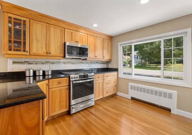 Photo 3 of Single family home for sale at 7 Cape Cod Ln, Canton, MA 02021 | MLS# 73584181 | Listing updated on 2026-10-03