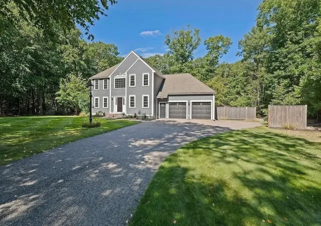 Photo 3 of Single family home for sale at 4 Bruce Rd, Holbrook, MA 02343 | MLS# 73581311 | Listing updated on 2026-10-16